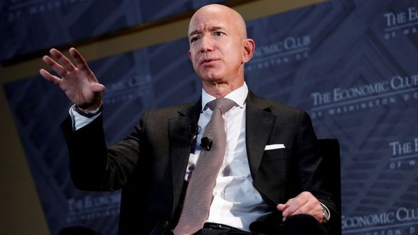 Jeff Bezos to step down as world's full-time greediest motherfucker